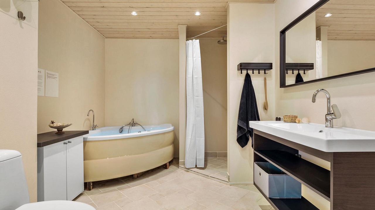 Photo of Bathroom in Ranum
