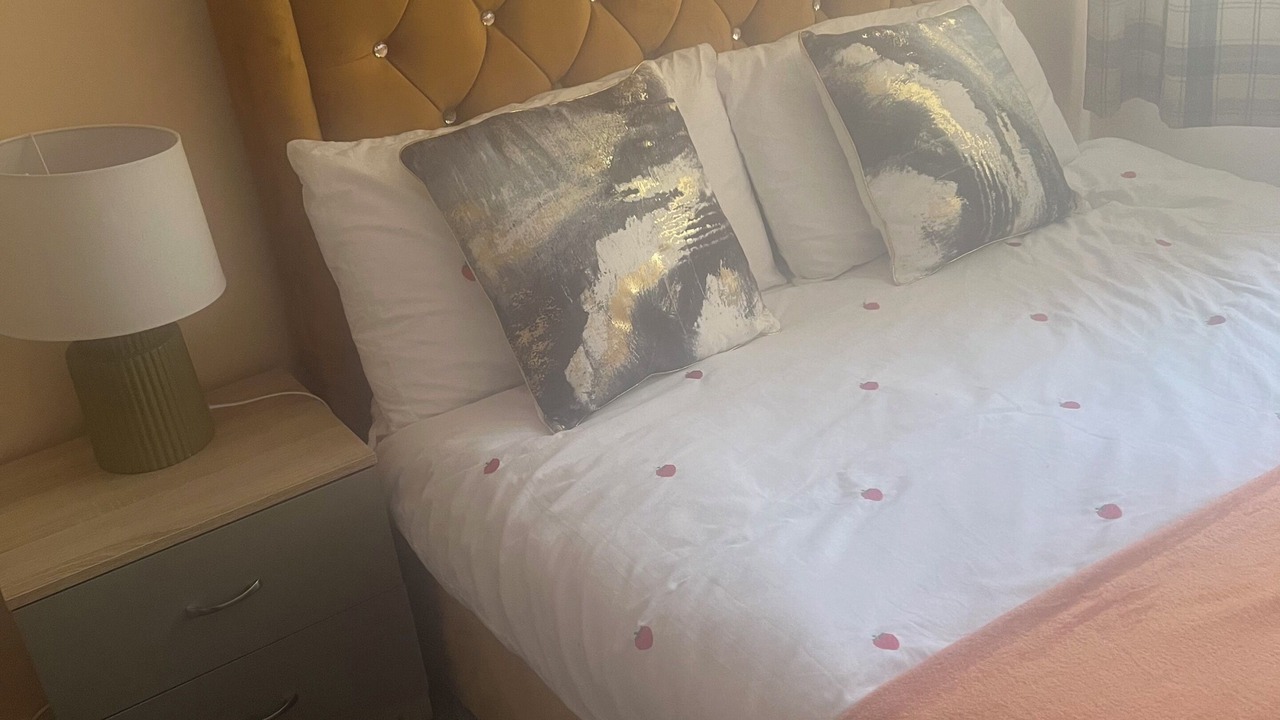 Photo of Bedroom in Crays Hill