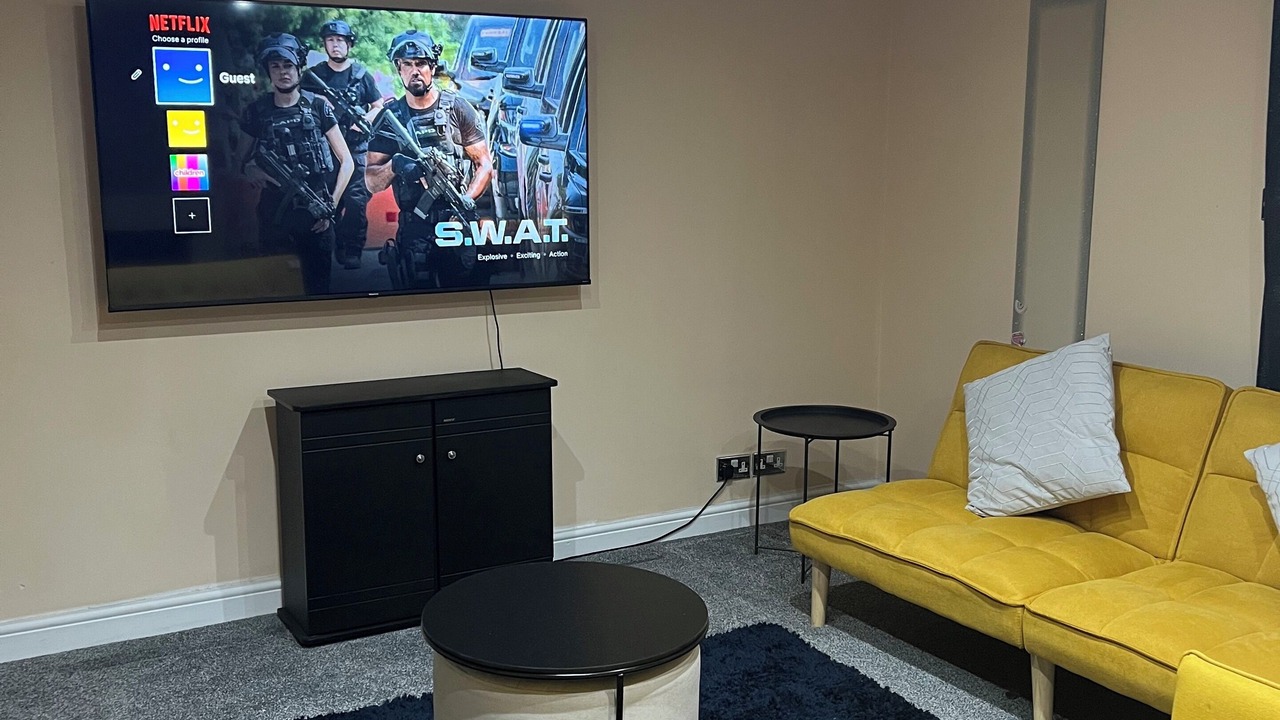 Photo of Others in Crays Hill