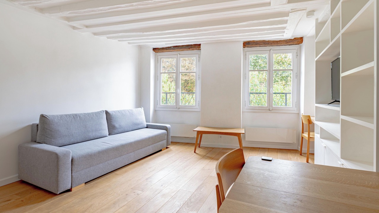 Photo of Livingroom in 5th Arrondissement