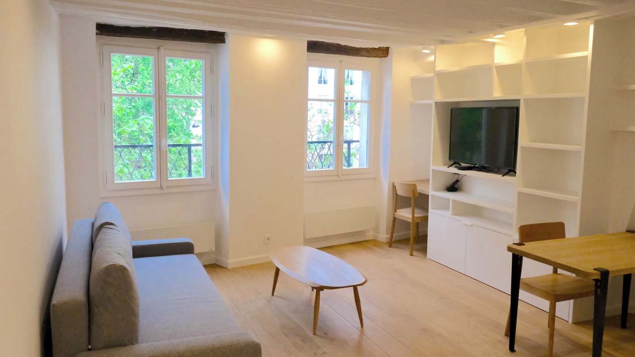 Photo of Livingroom in 5th Arrondissement