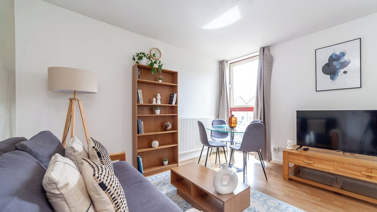 Photo of Livingroom in Wapping