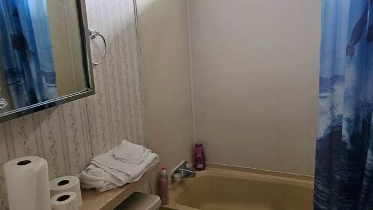 Photo of Bathroom in Hopeton