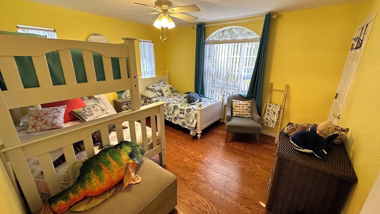 Photo of Bedroom in Weeki Wachee Gardens