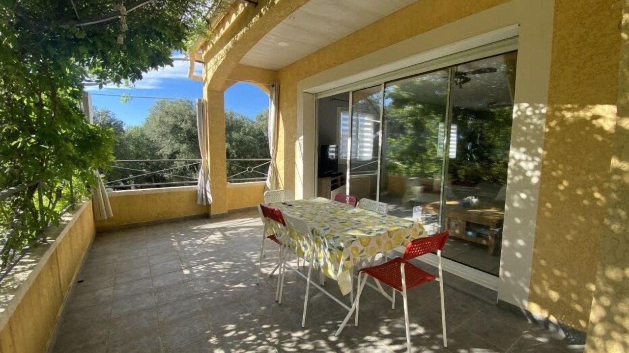 Photo of Outdoor in Russan