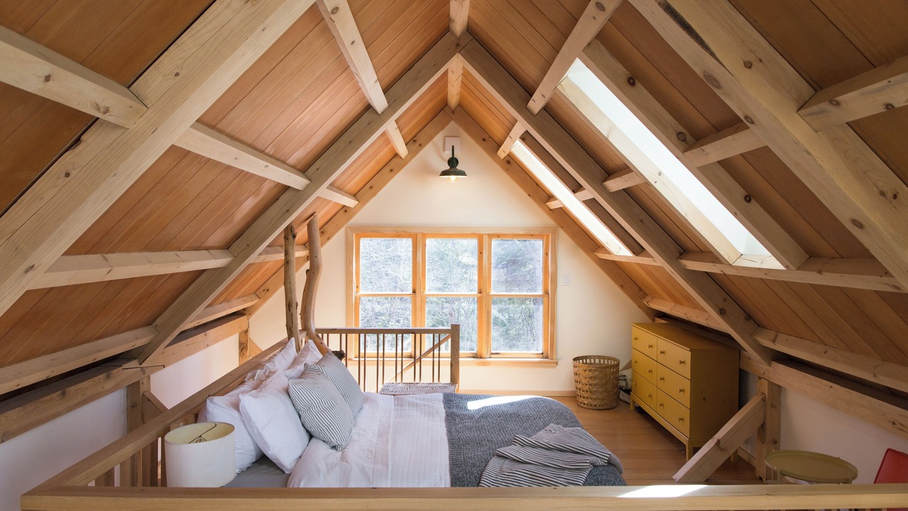 Photo of Bedroom in Crescent Beach
