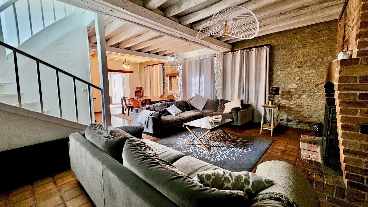 Photo of Livingroom in Augerville-la-Riviere