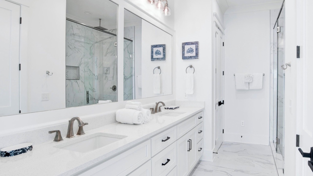 Photo of Bathroom in Ono Island