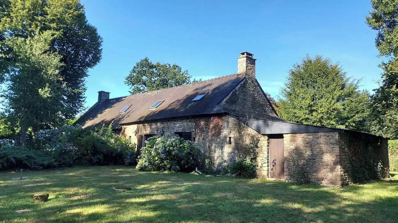 Photo of Outdoor in Peaule