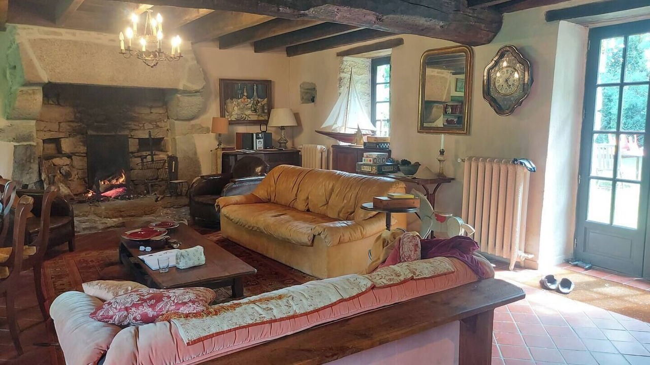 Photo of Livingroom in Peaule
