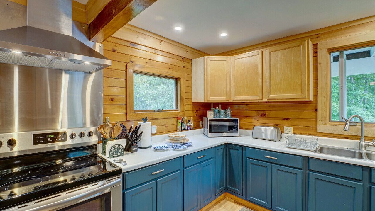 Photo of Others in Surry