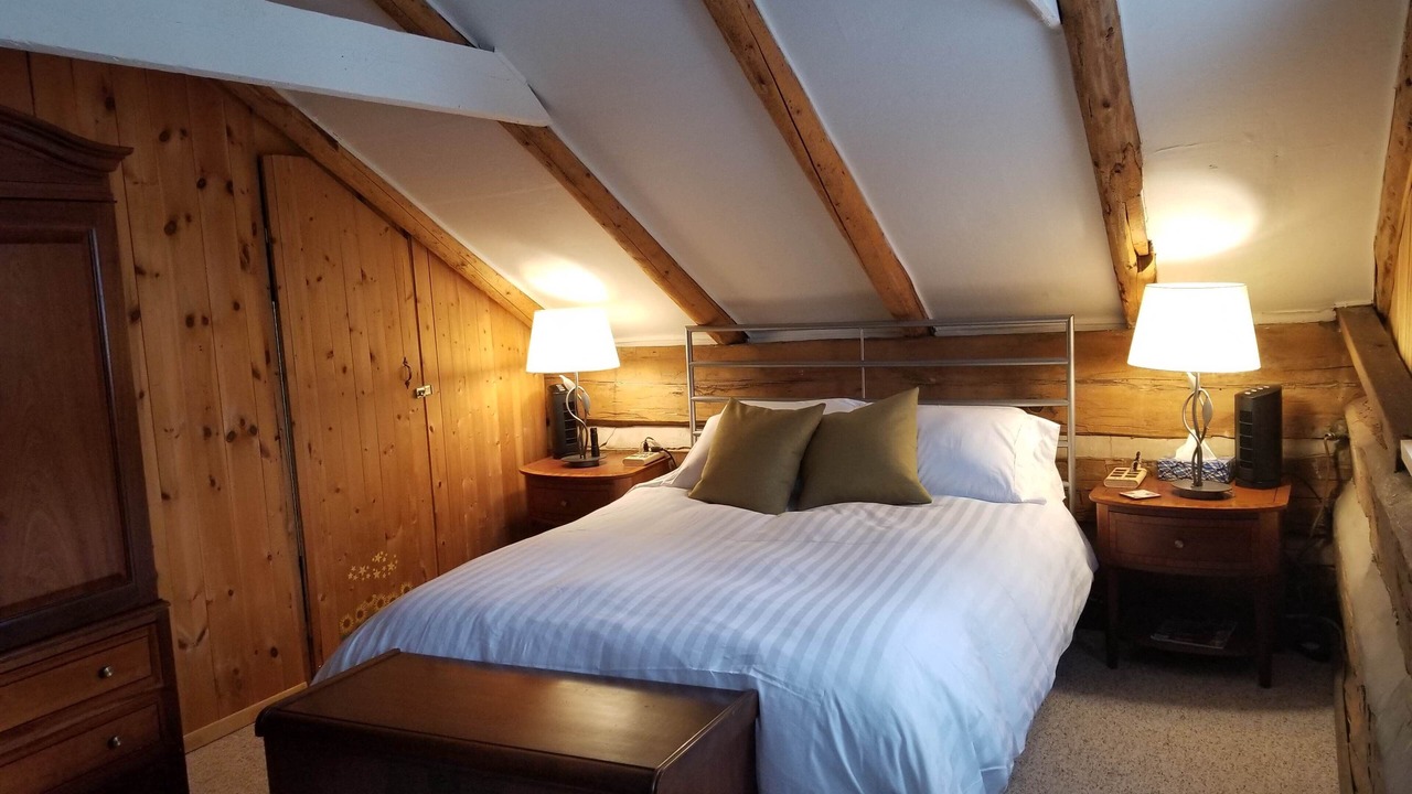 Photo of Bedroom in Georgian Bluffs