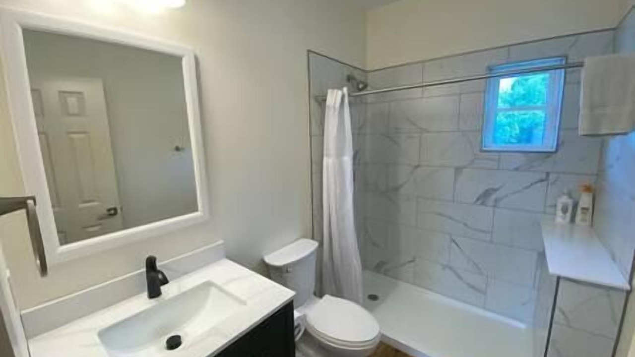 Photo of Bathroom in Alburg