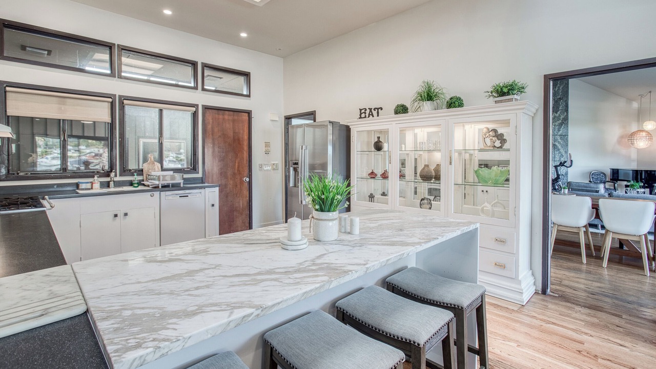 Photo of Others in San Rafael