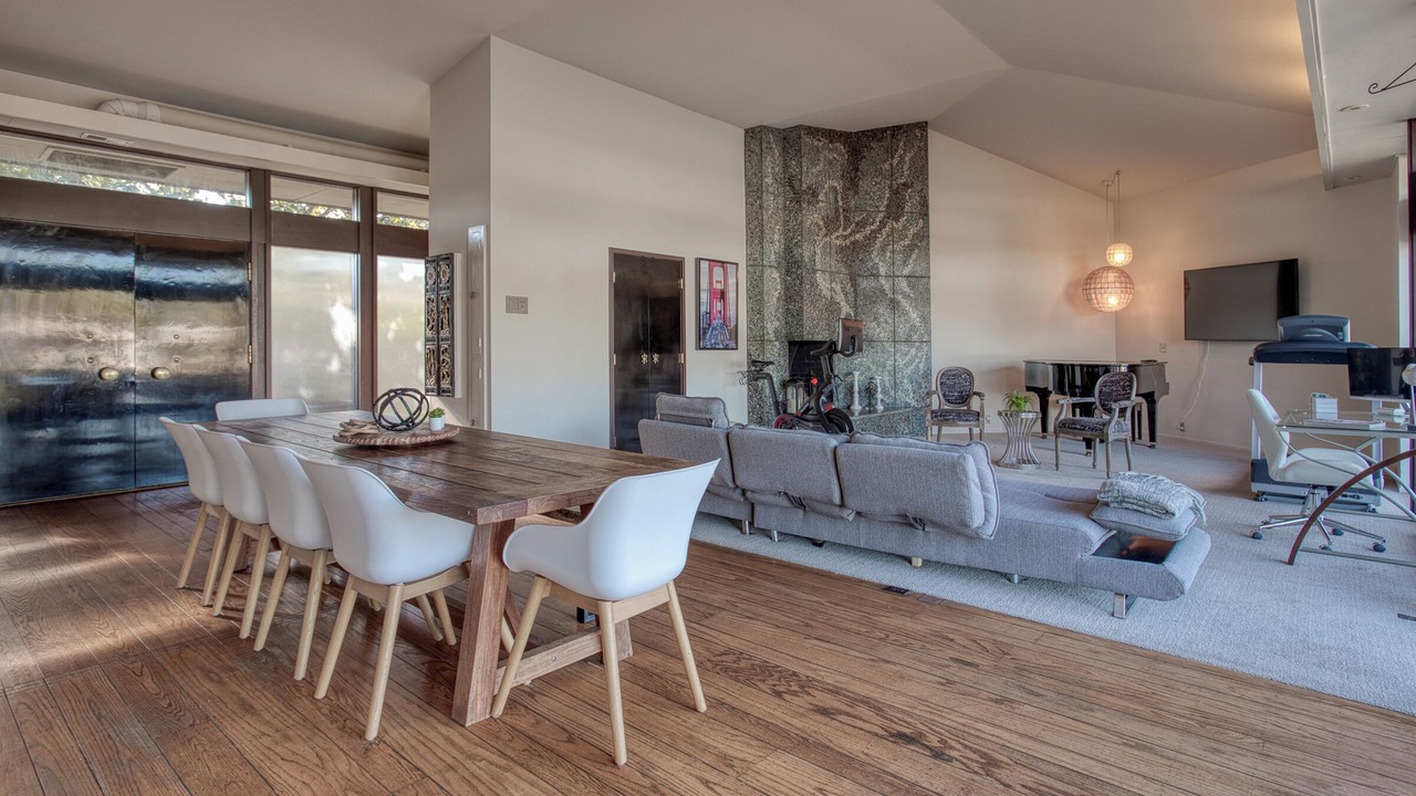 Photo of Others in San Rafael