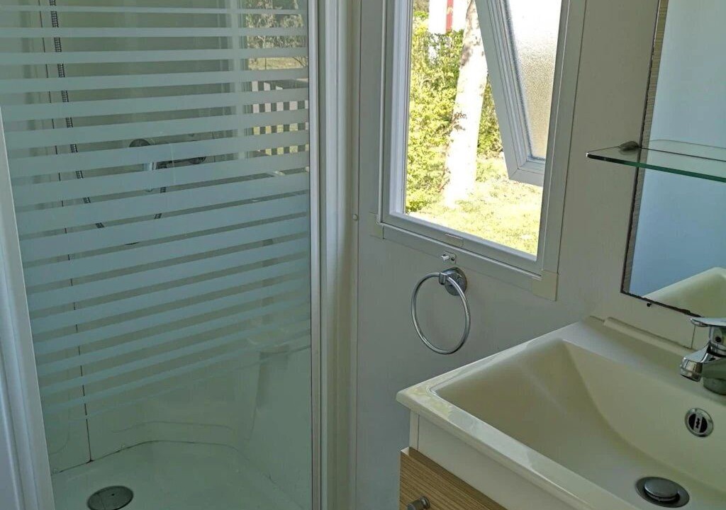 Photo of Bathroom in Challans
