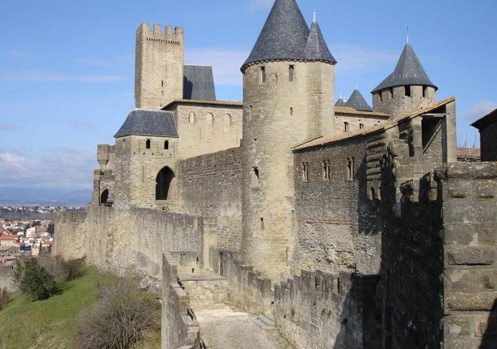 Photo of Others in Le Bez