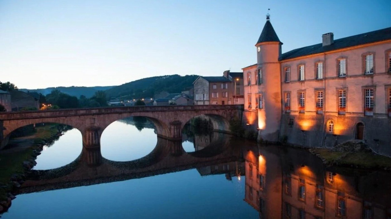 Photo of Others in Le Bez