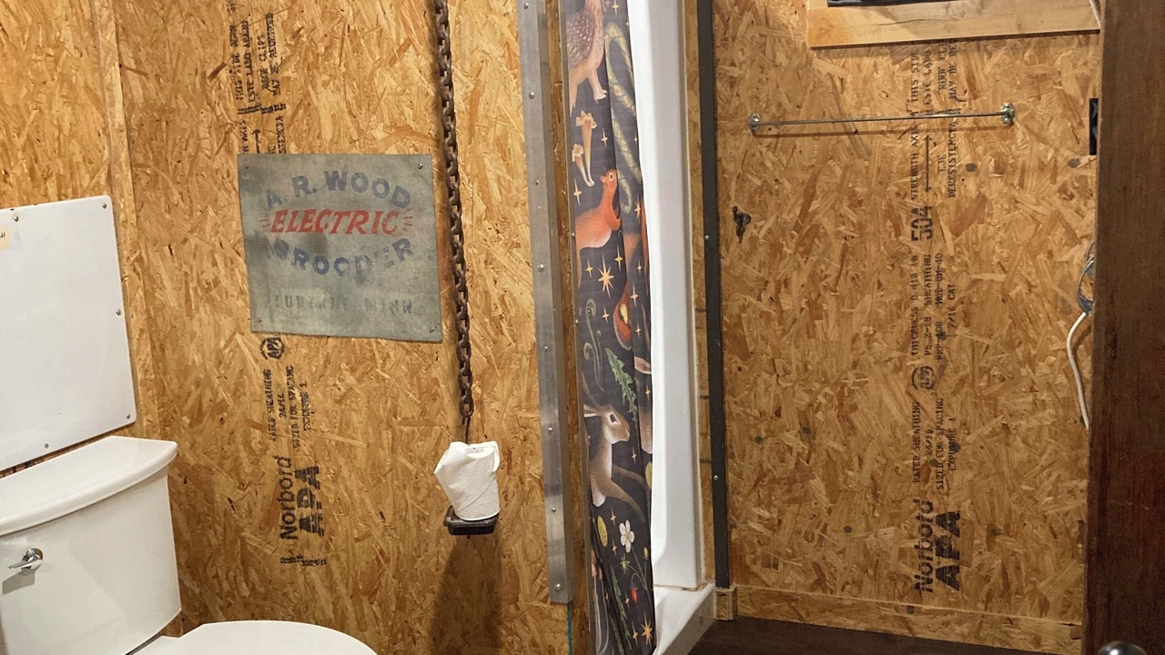 Photo of Bathroom in Elmendorf