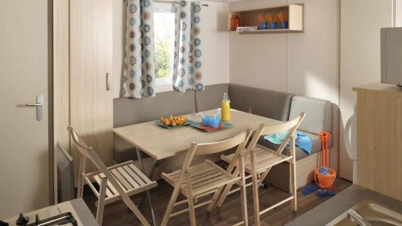 Photo of Others in Athee