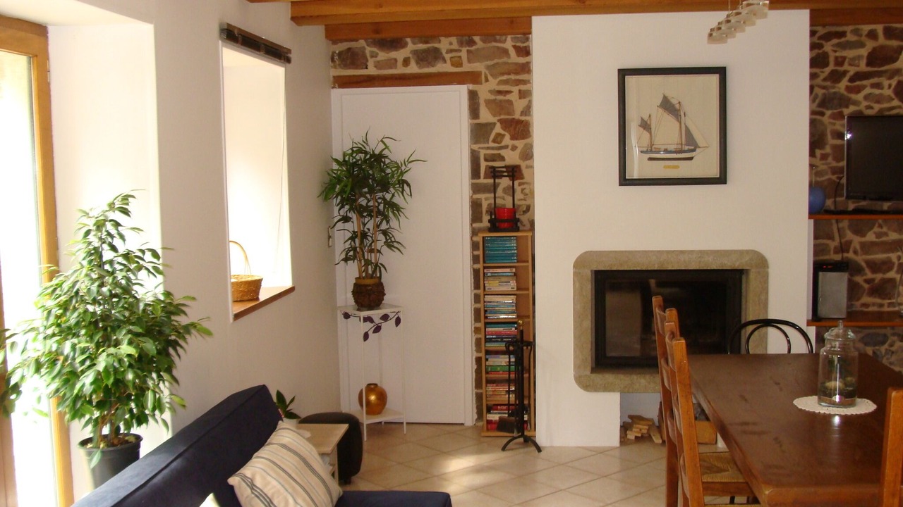 Photo of Livingroom in Lantic