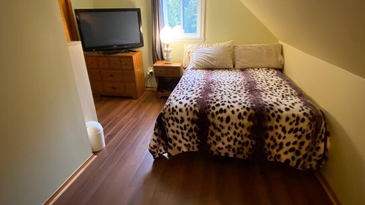 Photo of Bedroom in Chertsey