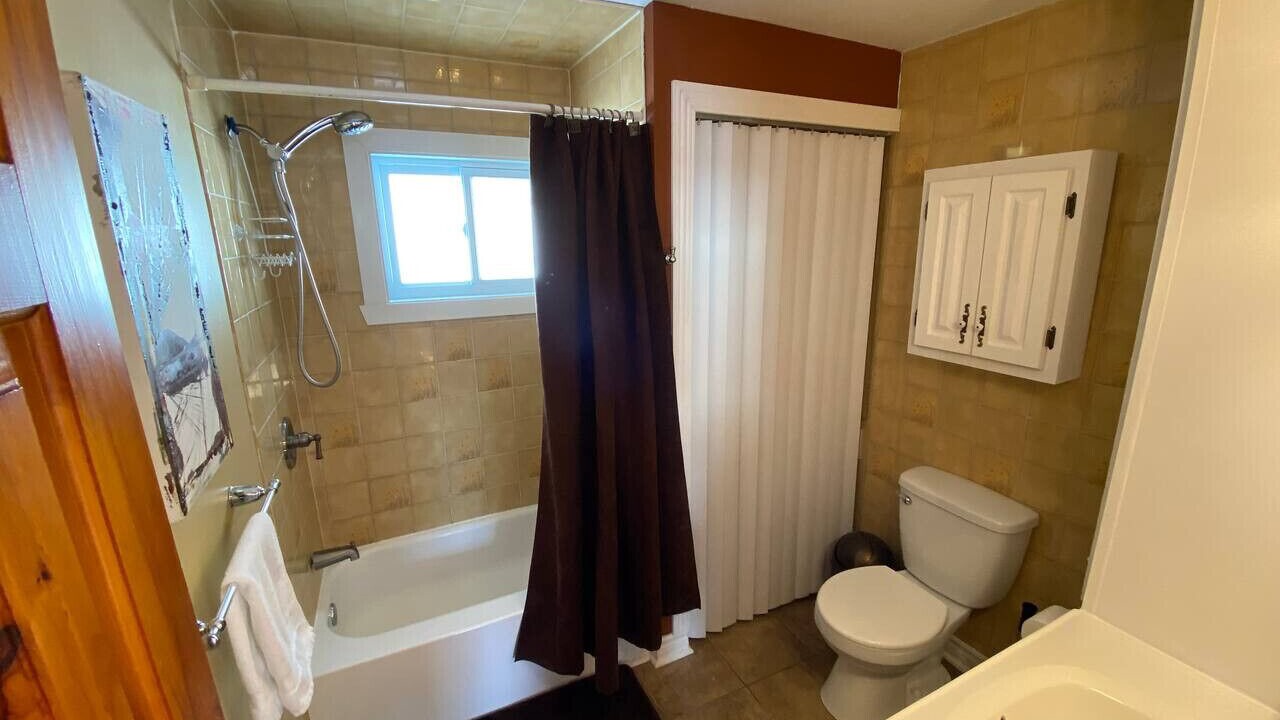 Photo of Bathroom in Chertsey