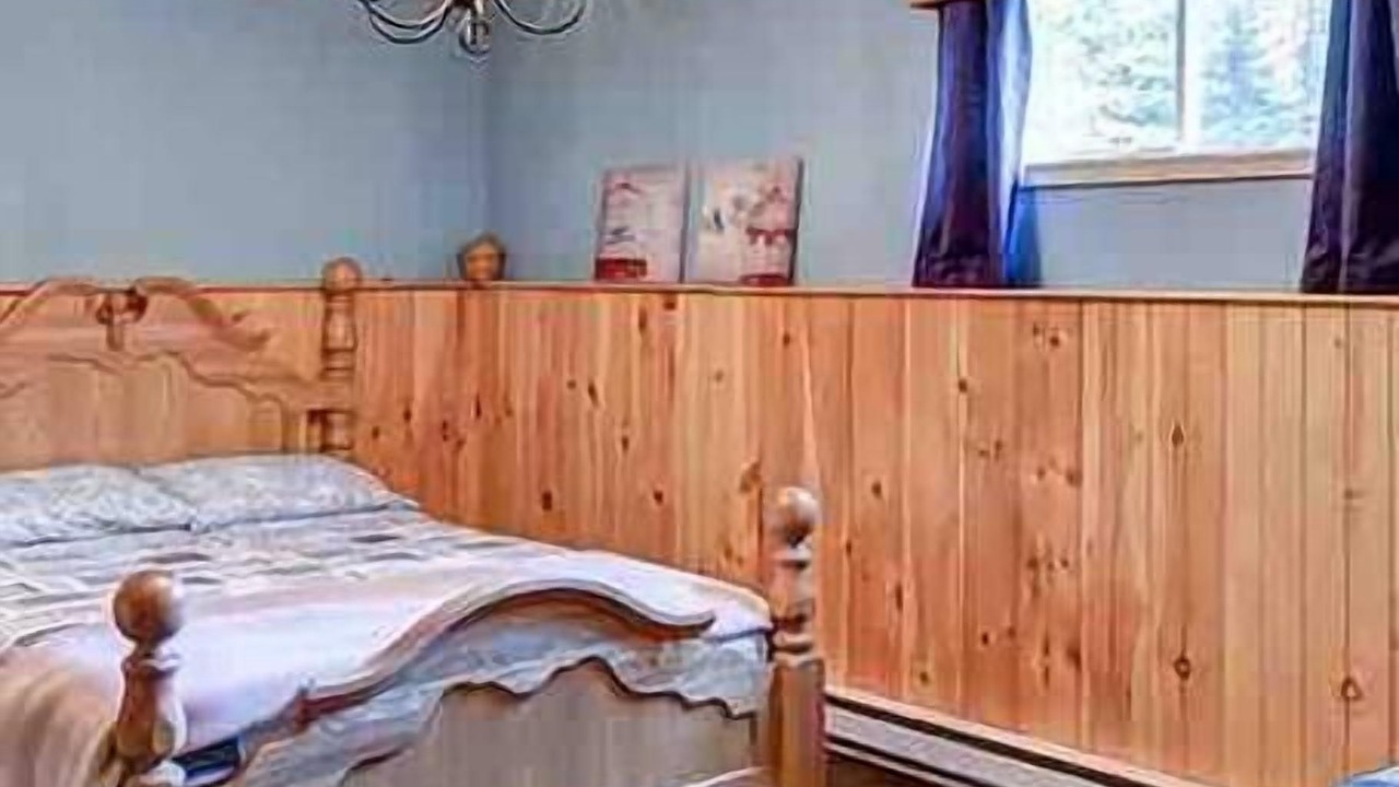 Photo of Bedroom in Lakeview