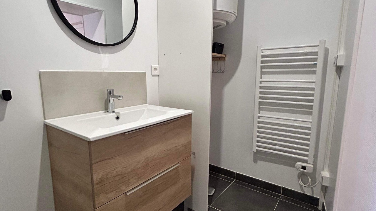 Photo of Bathroom in Labruguiere