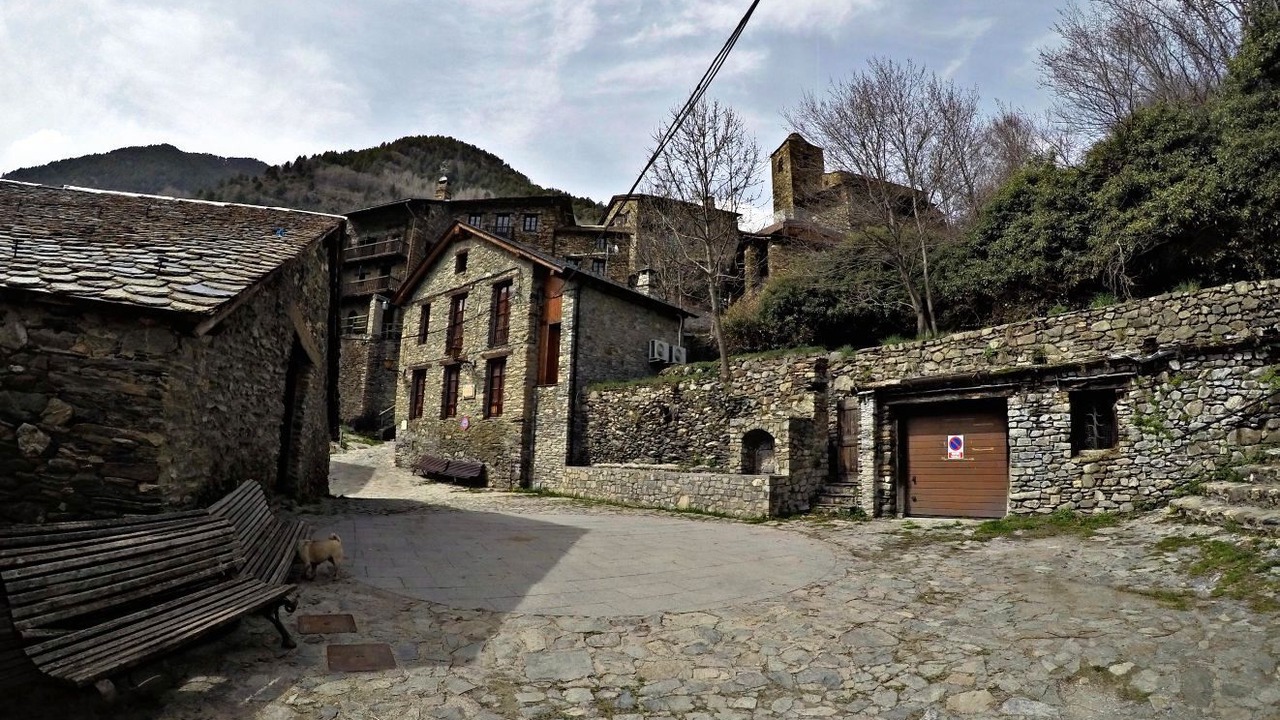 Photo of Outdoor in Os de Civis
