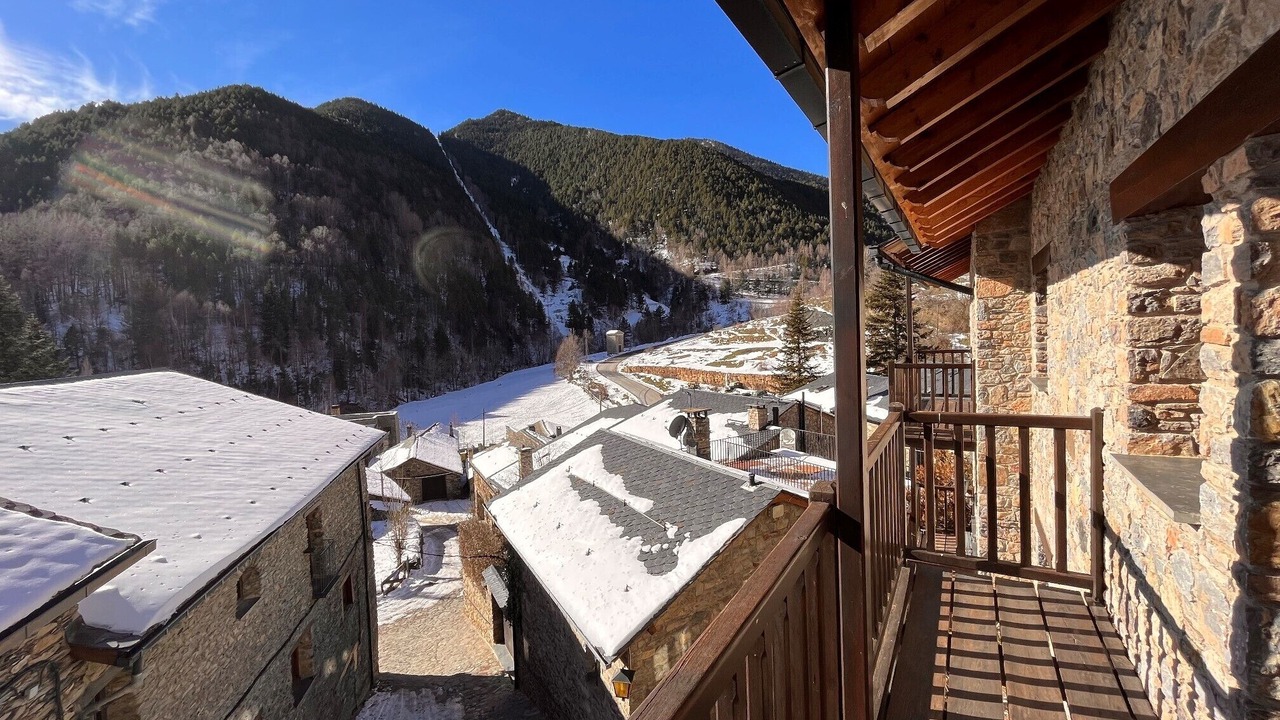 Photo of Outdoor in Os de Civis