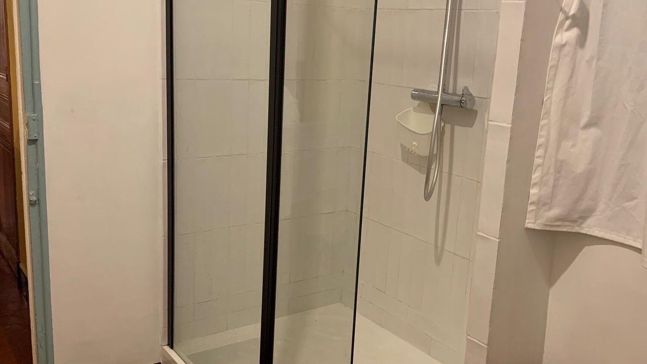 Photo of Bathroom in 3rd Arrondissement
