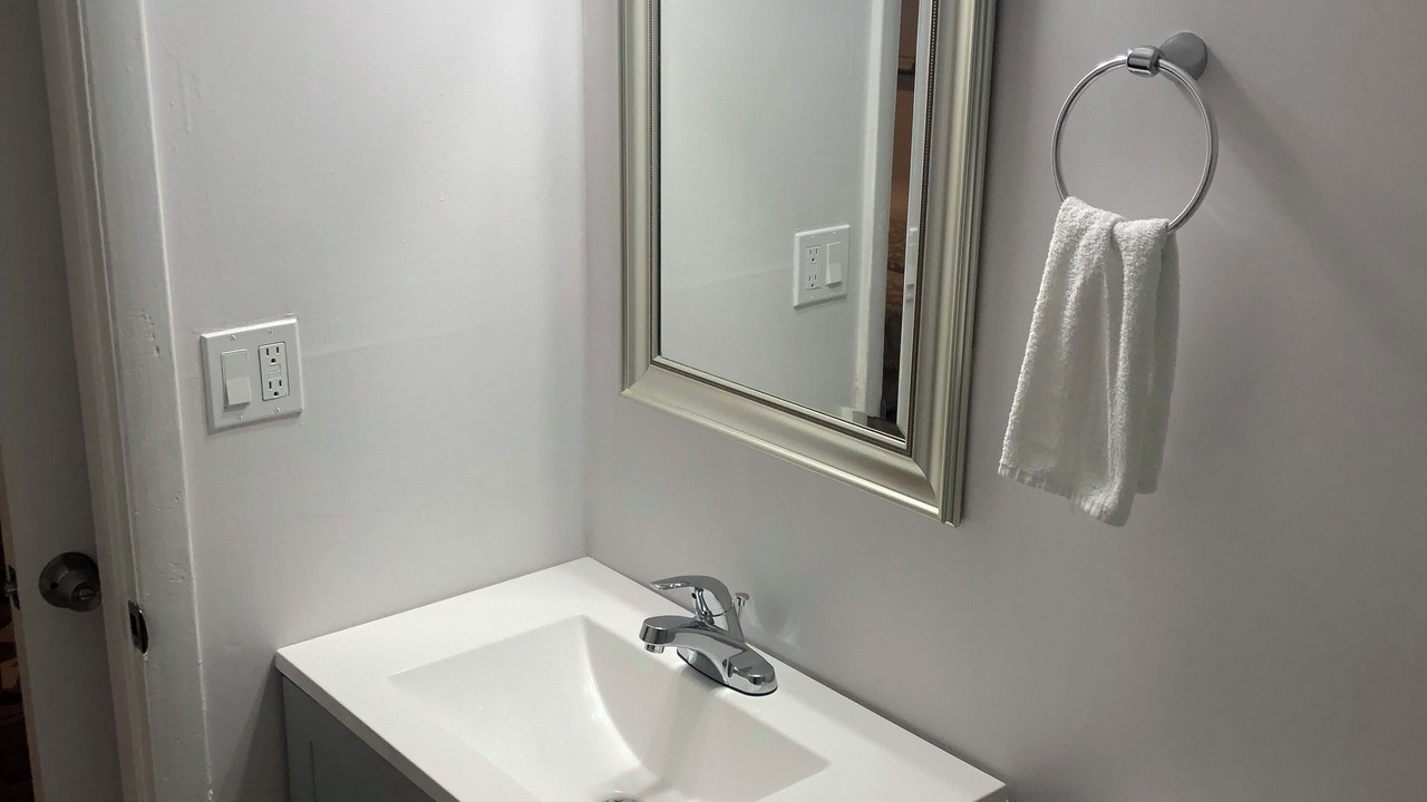 Photo of Bathroom in Sailboat Bend