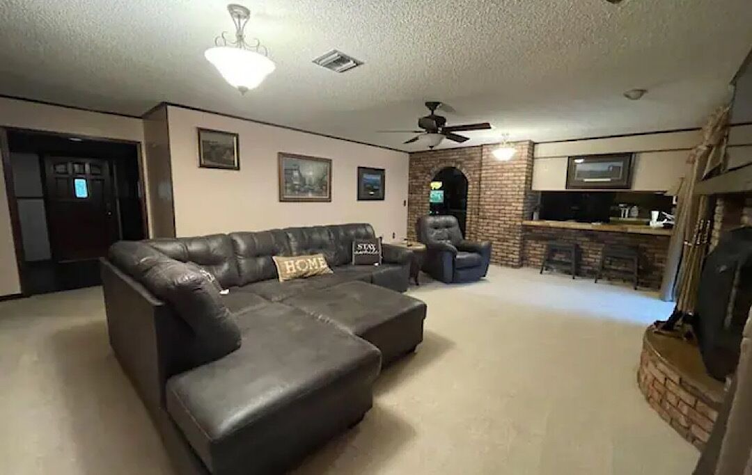 Photo of Livingroom in Springfield