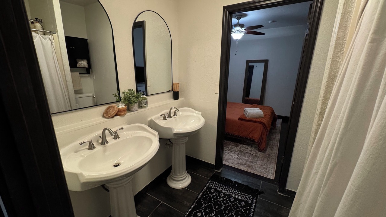 Photo of Bedroom in Cocoa