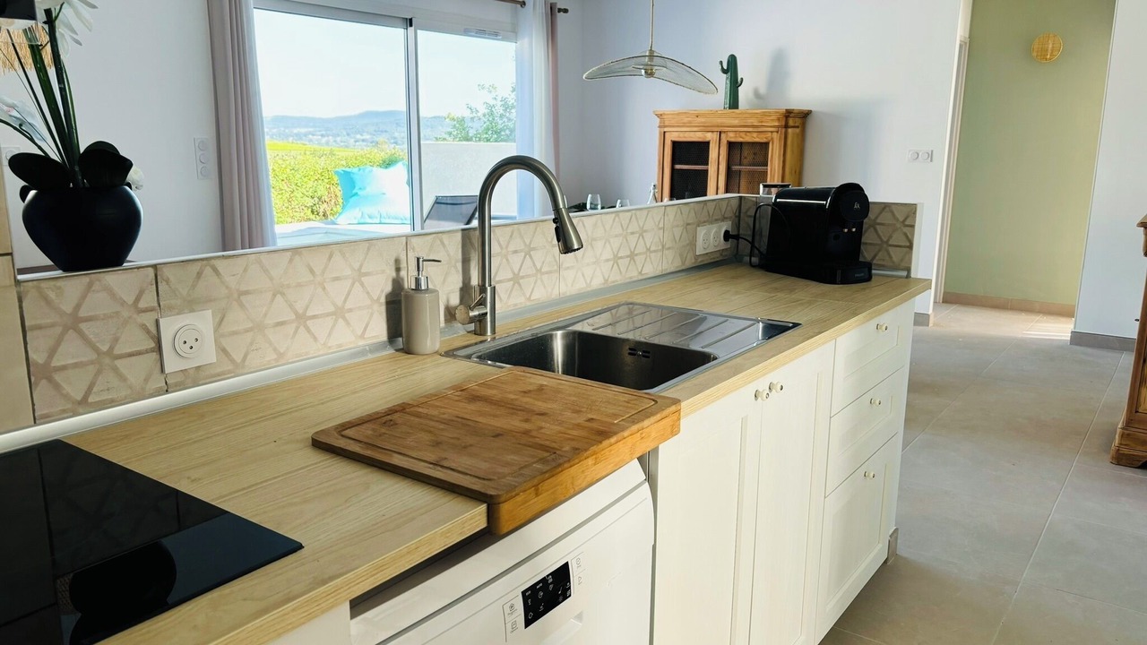 Photo of Kitchen in Saint Michel d'Euzet