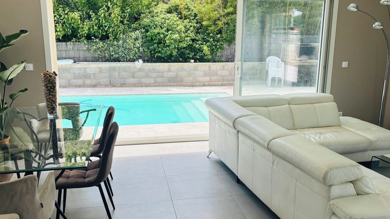 Photo of Livingroom in Palau-del-Vidre