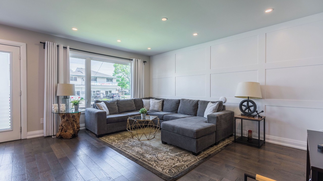 Photo of Livingroom in Port Weller