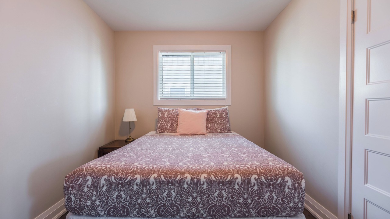 Photo of Bedroom in Port Weller