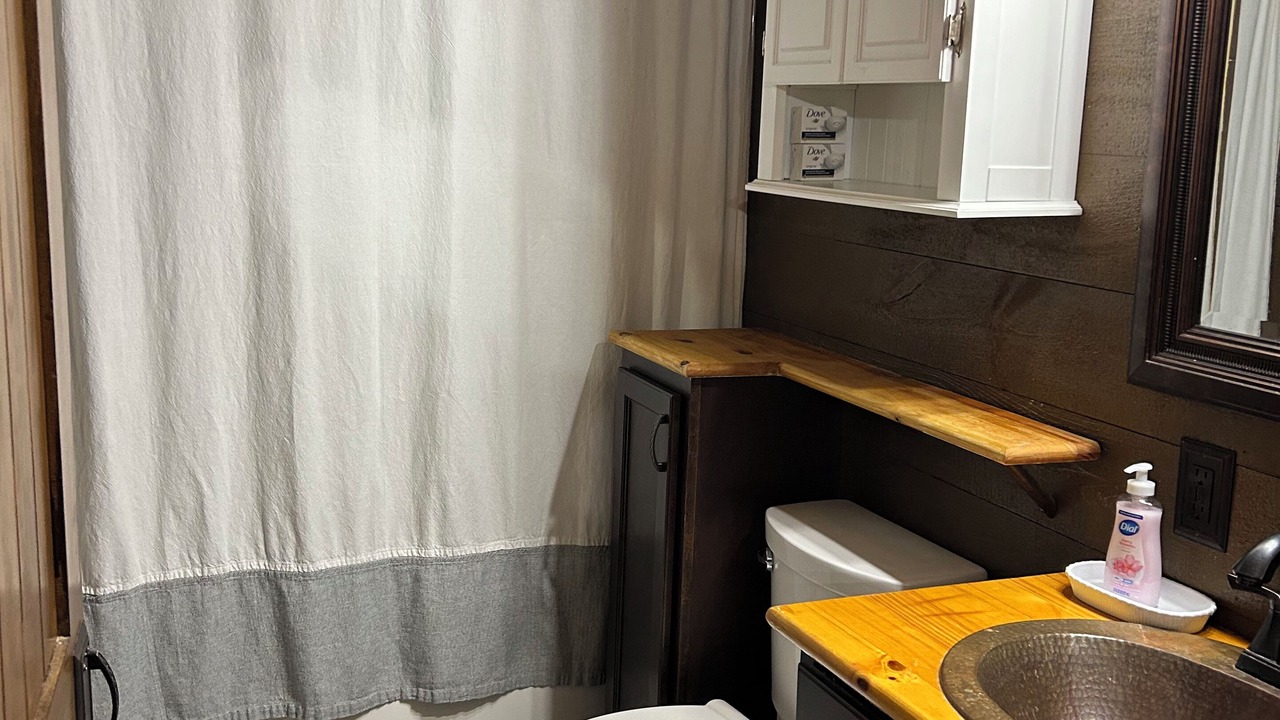 Photo of Bathroom in Brantingham