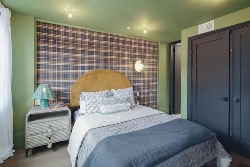 Photo of Bedroom in Spring Garden