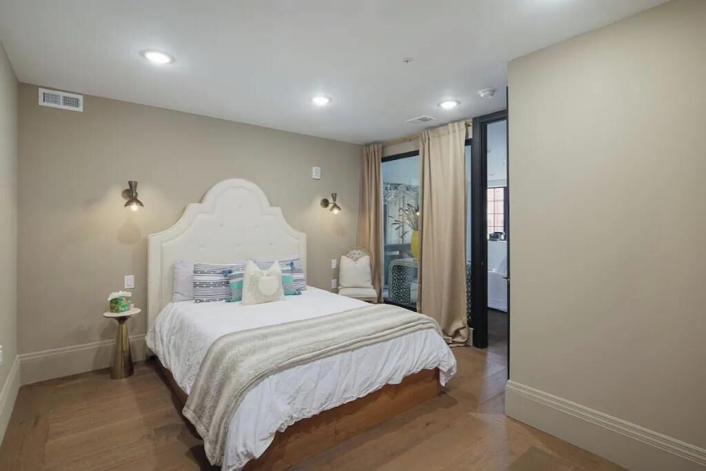 Photo of Bedroom in Spring Garden