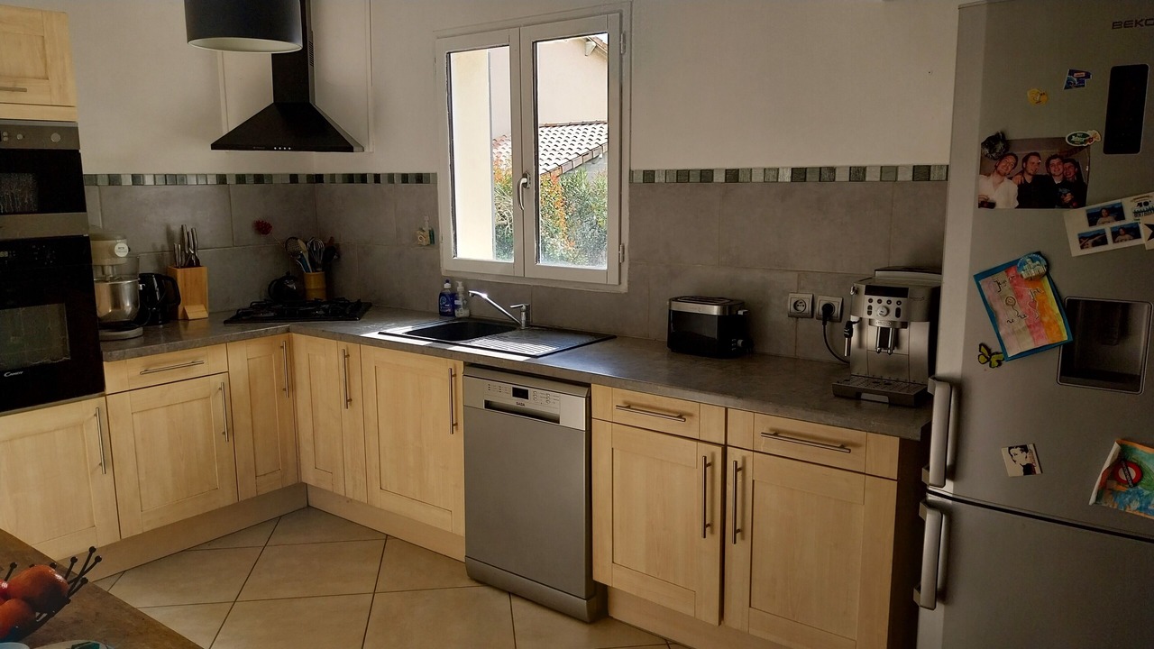 Photo of Kitchen in Rochemaure