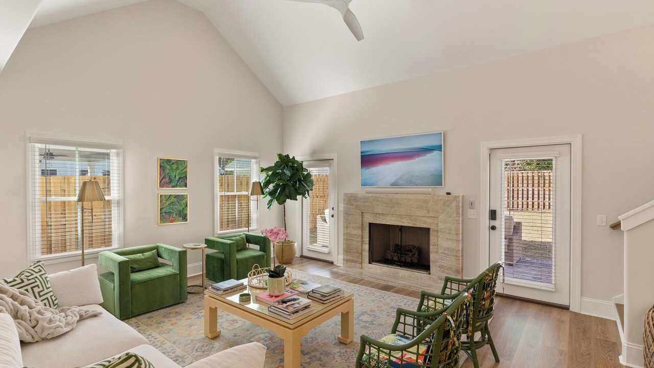 Photo of Others in Saint Simons Heights