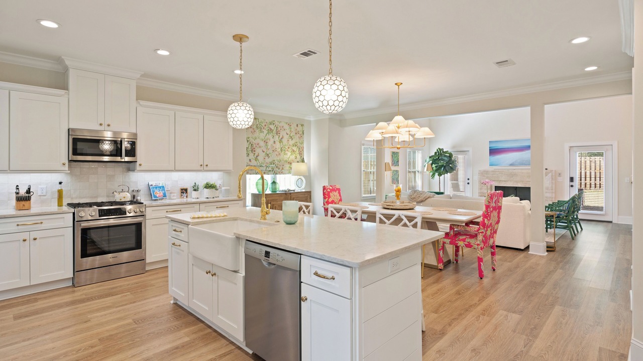 Photo of Others in Saint Simons Heights