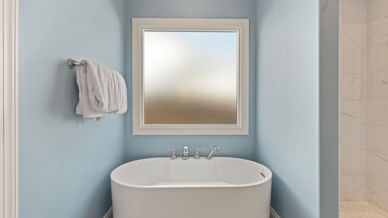 Photo of Others in Saint Simons Heights