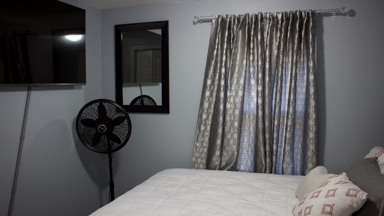 Photo of Bedroom in Pasadena