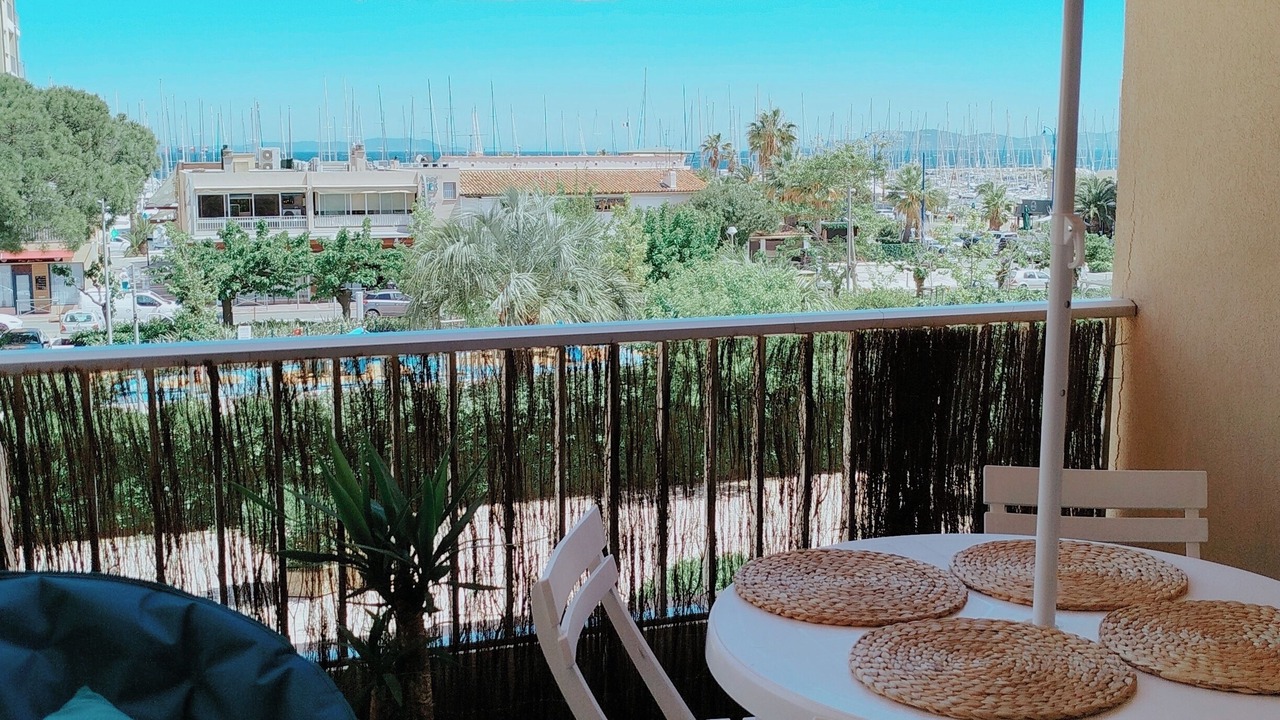 Photo of Outdoor in Hyeres