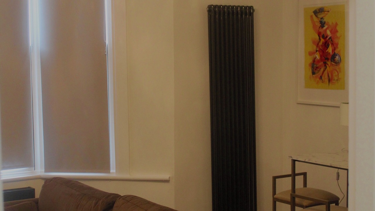 Photo of Livingroom in South Norwood