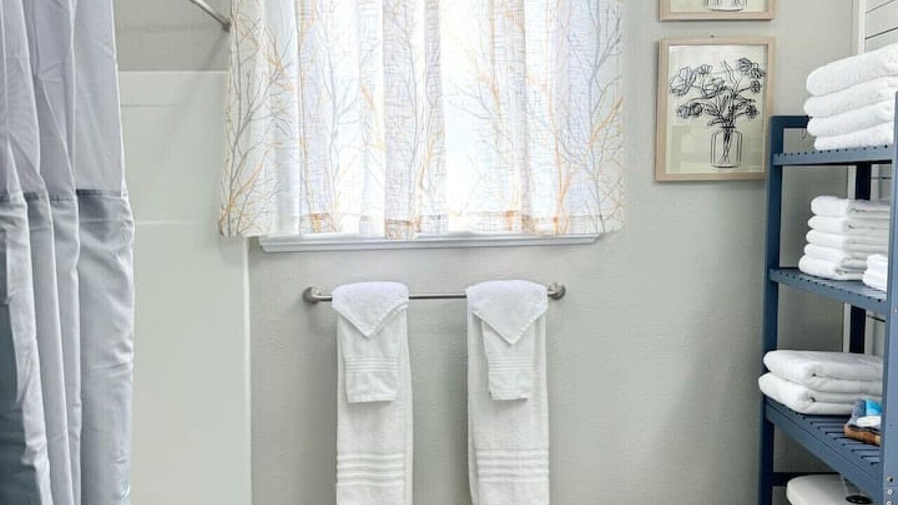 Photo of Bathroom in Port Neches